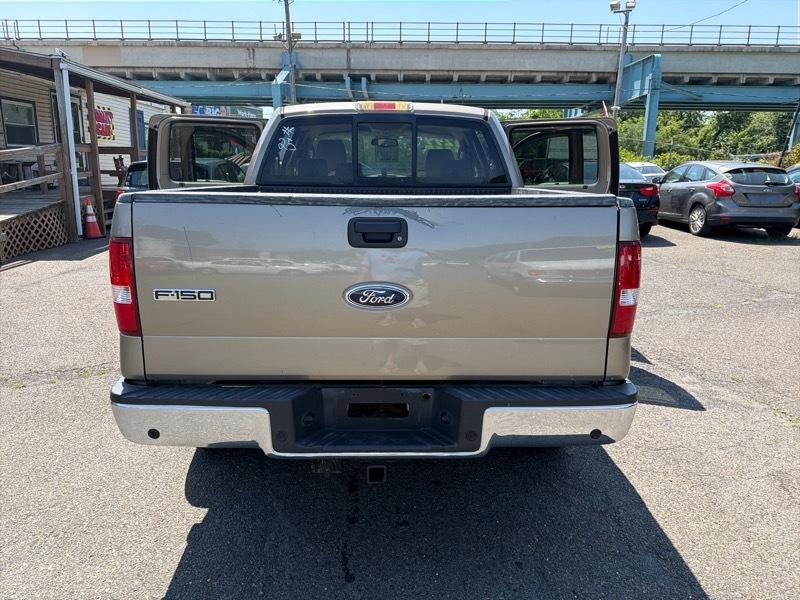 Ford F-150 Lariat SuperCrew 4WD 2004