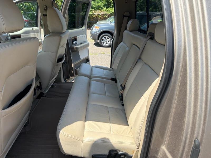 Ford F-150 Lariat SuperCrew 4WD 2004