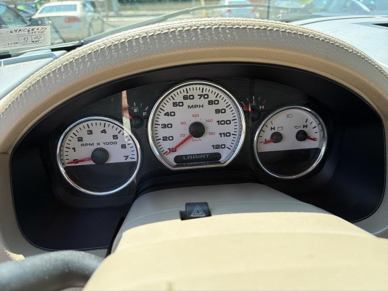 Ford F-150 Lariat SuperCrew 4WD 2004