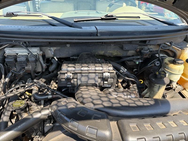 Ford F-150 Lariat SuperCrew 4WD 2004