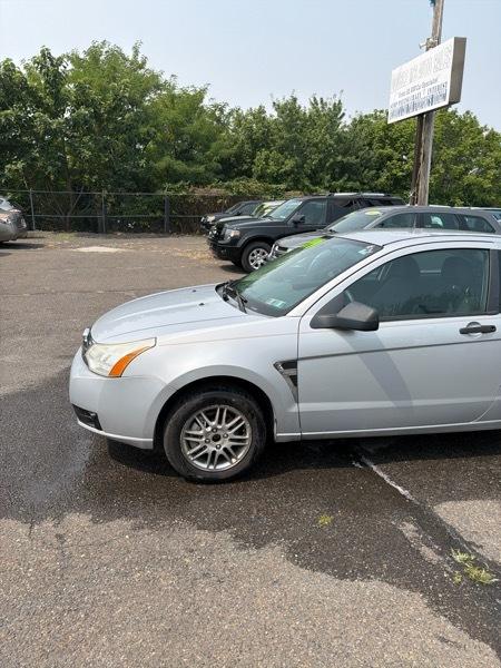 Ford Focus SE Coupe 2008