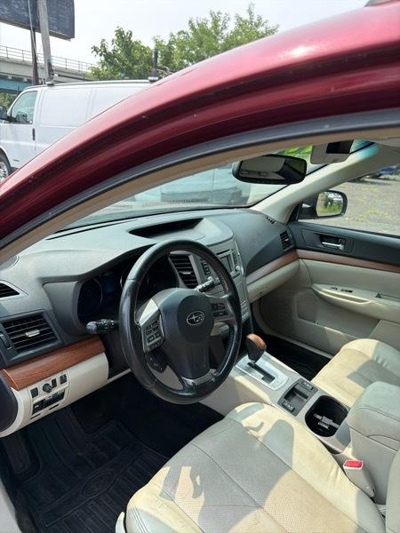 Subaru Outback 3.6R Limited 2013