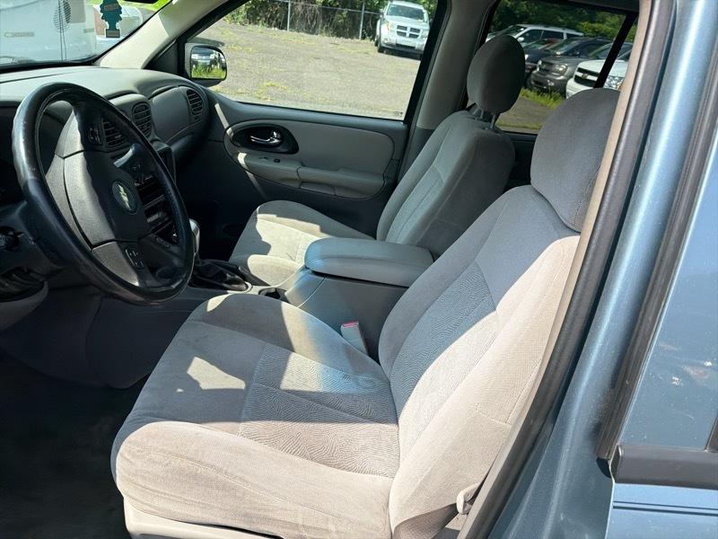 Chevrolet TrailBlazer LS 4WD 2006