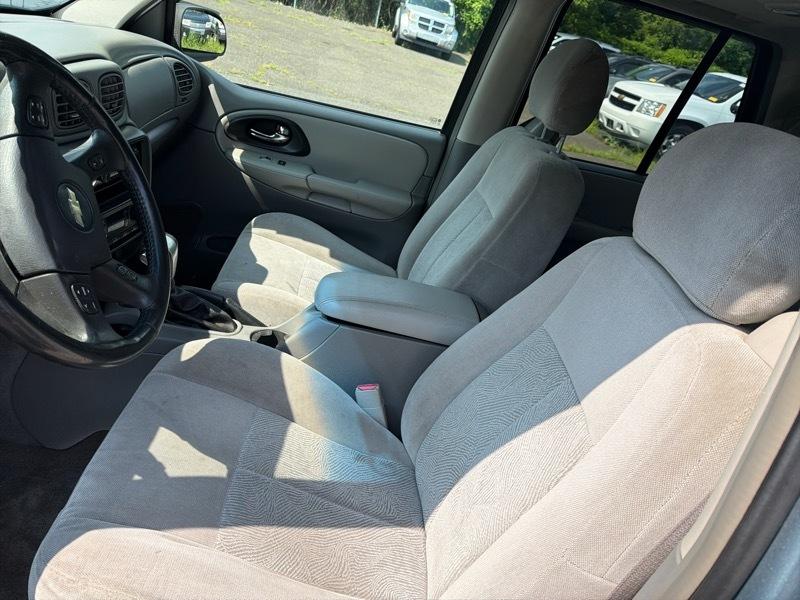 Chevrolet TrailBlazer LS 4WD 2006