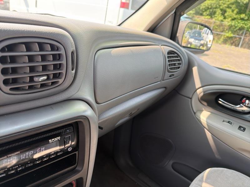 Chevrolet TrailBlazer LS 4WD 2006