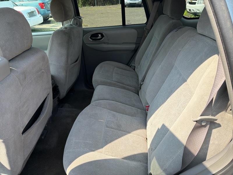 Chevrolet TrailBlazer LS 4WD 2006