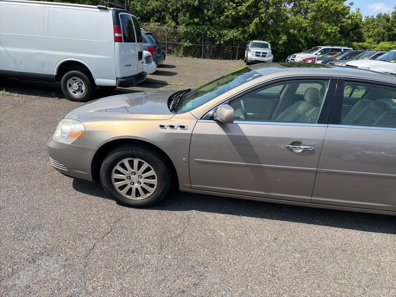 Buick Lucerne CX 2007