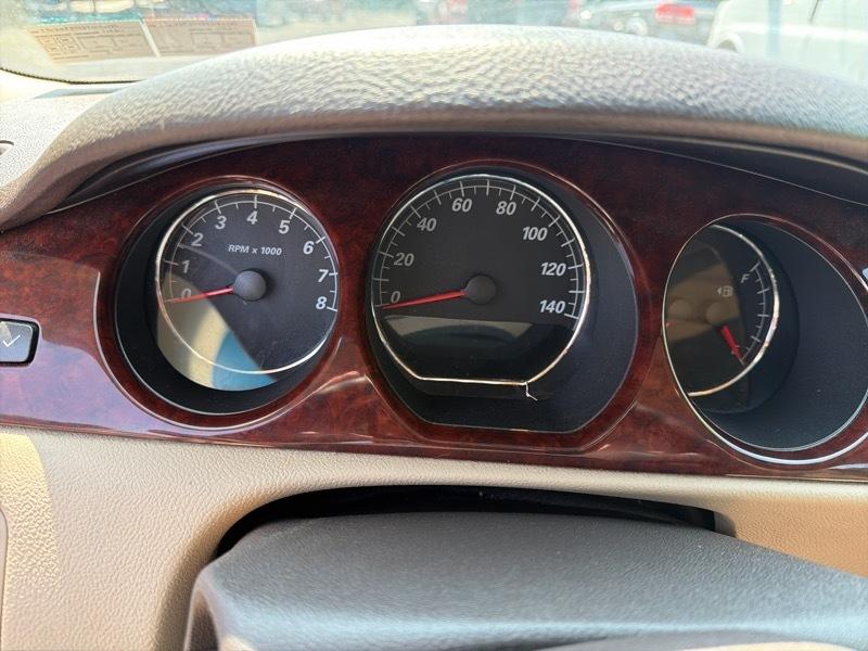 Buick Lucerne CX 2007