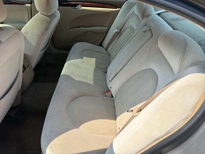 Buick Lucerne CX 2007