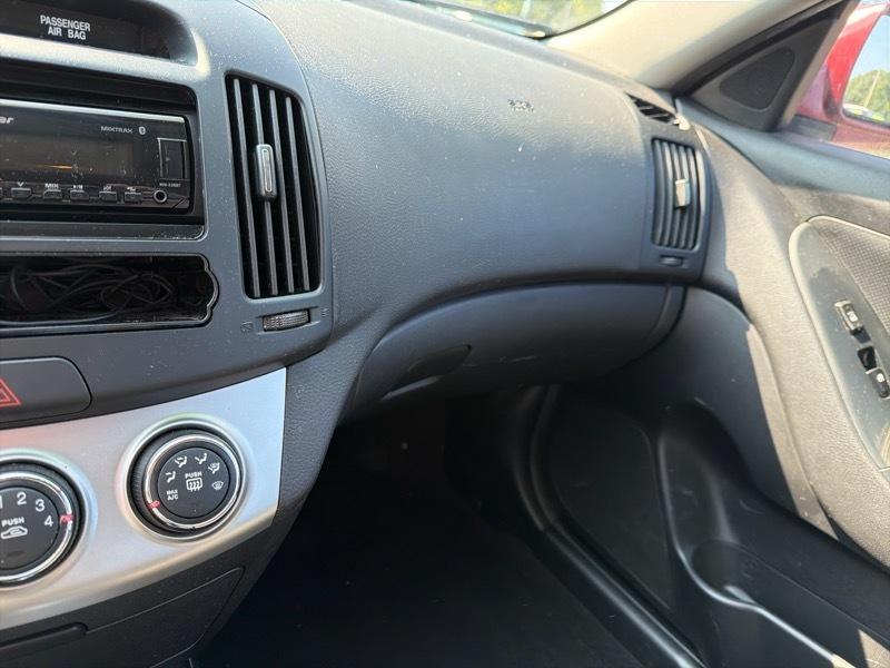 Hyundai Elantra SE 2010