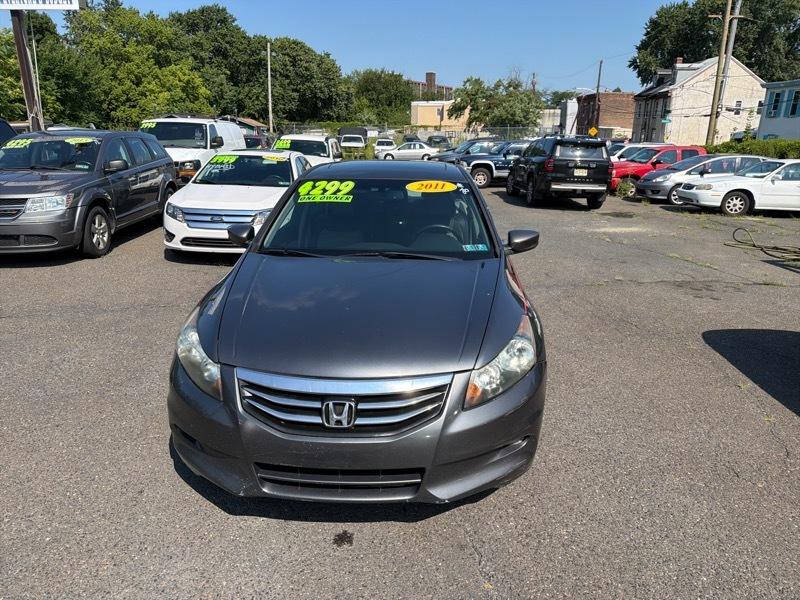 Honda Accord EX-L V-6 Sedan AT 2011