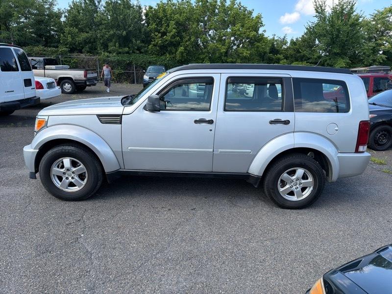 Dodge Nitro SE 2WD 2011