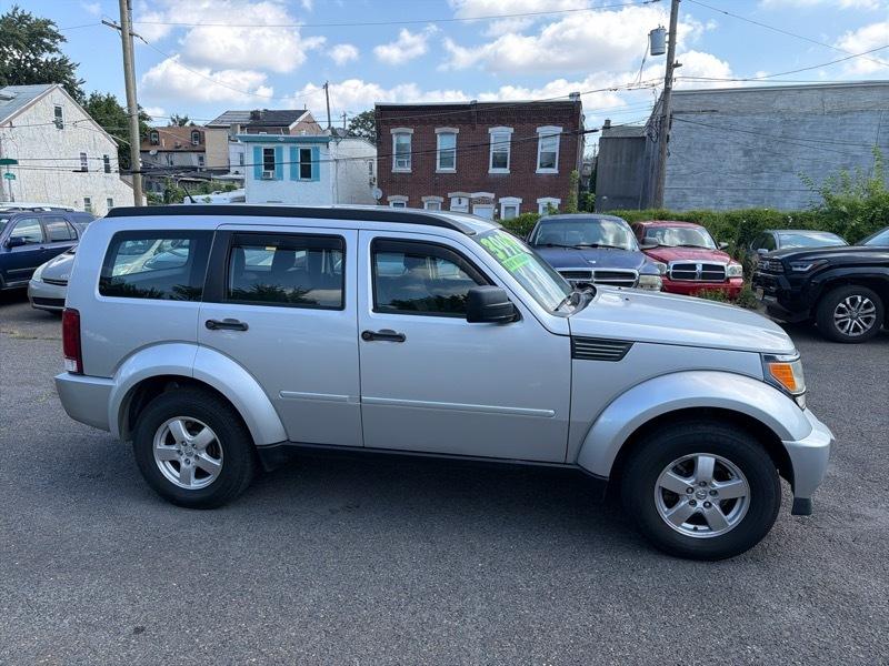 Dodge Nitro SE 2WD 2011