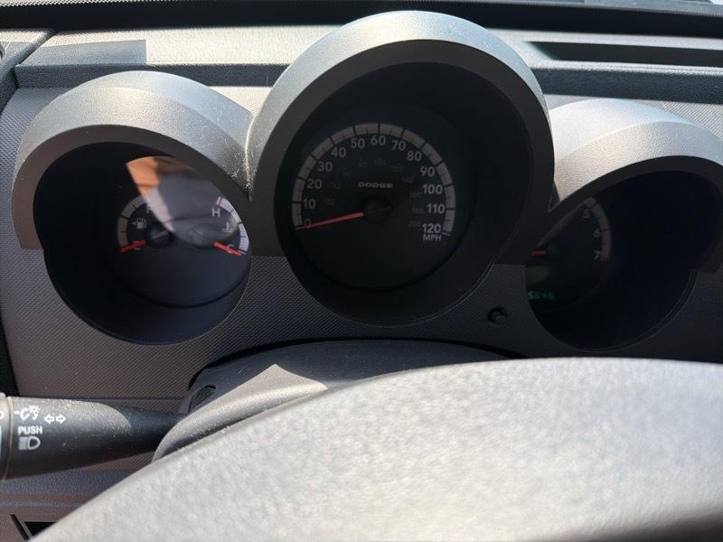 Dodge Nitro SE 2WD 2011