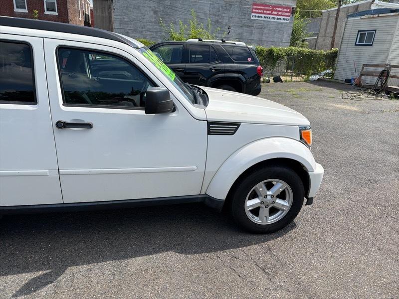 Dodge Nitro SXT 4WD 2007