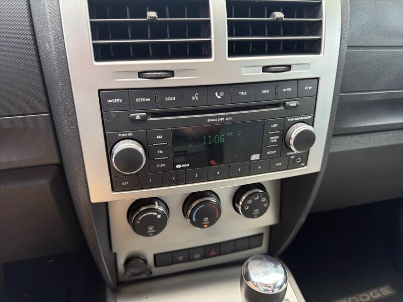 Dodge Nitro SXT 4WD 2007