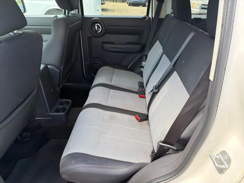 Dodge Nitro SXT 4WD 2007