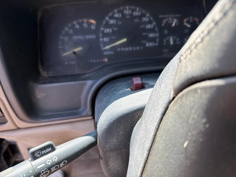 Chevrolet C/K 1500 Ext. Cab 6.5-ft. Bed 4WD 1996