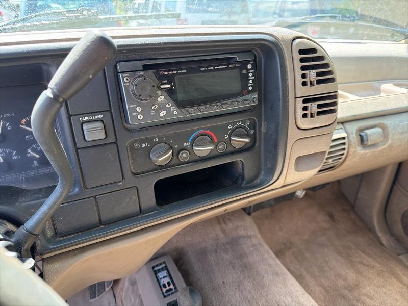 Chevrolet C/K 1500 Ext. Cab 6.5-ft. Bed 4WD 1996