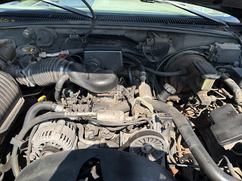 Chevrolet C/K 1500 Ext. Cab 6.5-ft. Bed 4WD 1996