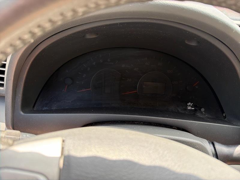 Toyota Camry Base 6-Spd AT 2011