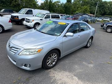 2011 Toyota Camry Base 6-Spd AT