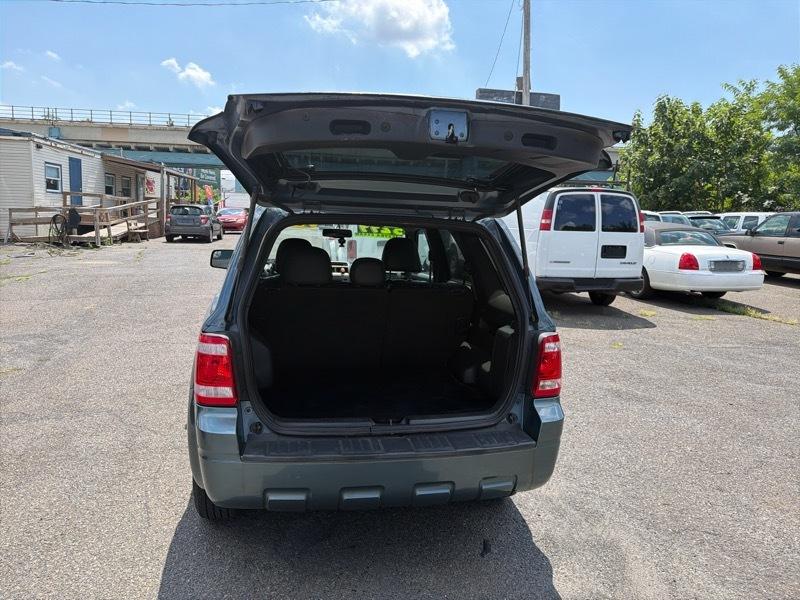 Ford Escape XLT 4WD 2010