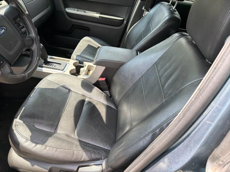 Ford Escape XLT 4WD 2010