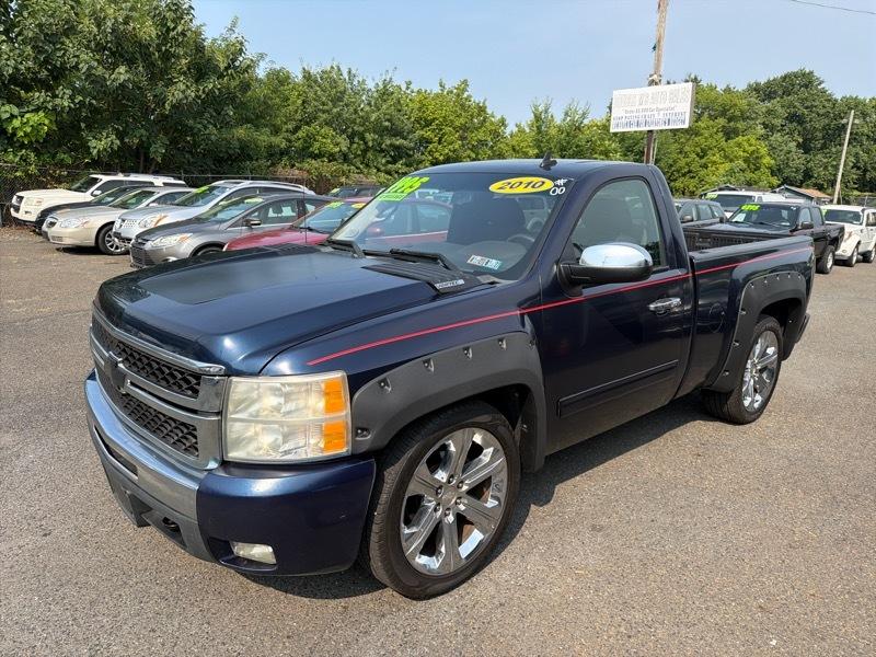 Chevrolet Silverado 1500 LT1 2WD 2010