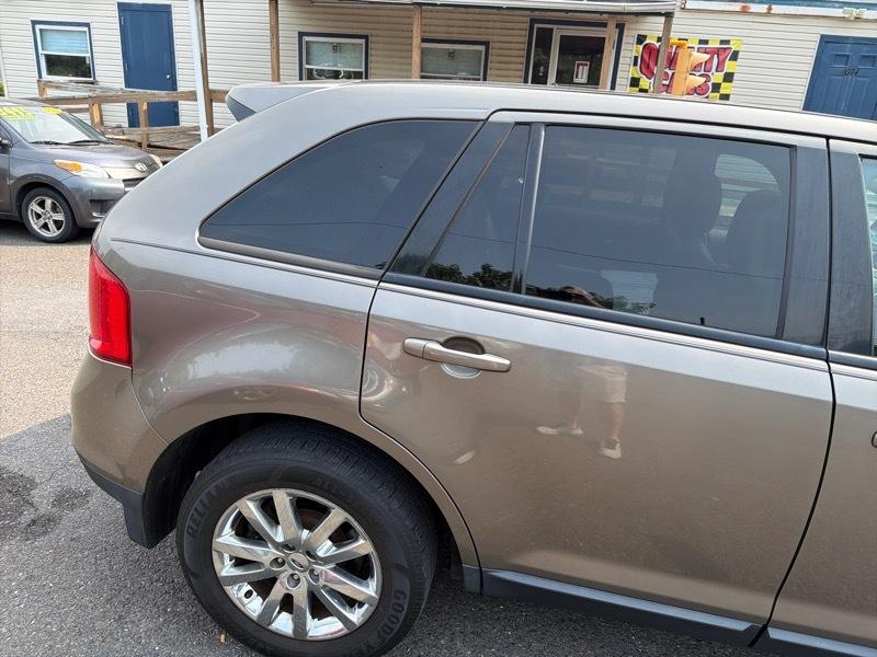 Ford Edge SEL FWD 2013