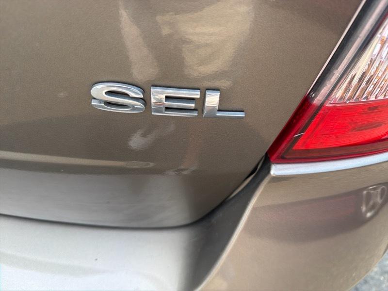 Ford Edge SEL FWD 2013