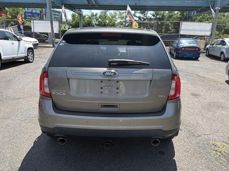 Ford Edge SEL FWD 2013