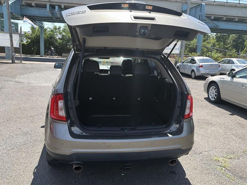Ford Edge SEL FWD 2013