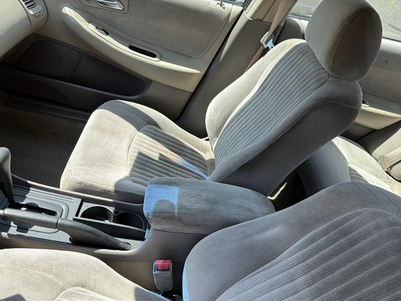 Honda Accord LX V6 sedan 1998