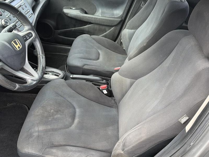 Honda Fit Sport 5-Speed AT 2010