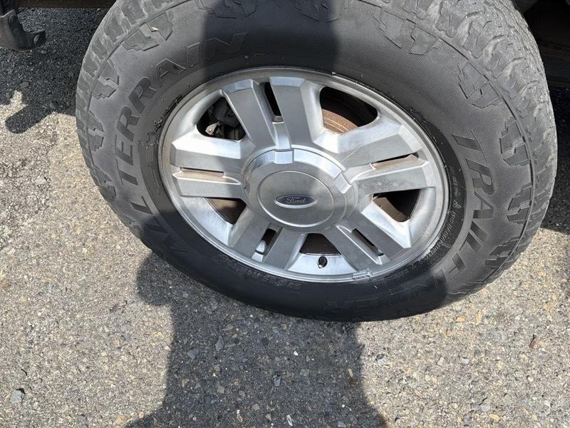 Ford F-150 XL SuperCrew Short Bed 4WD 2008