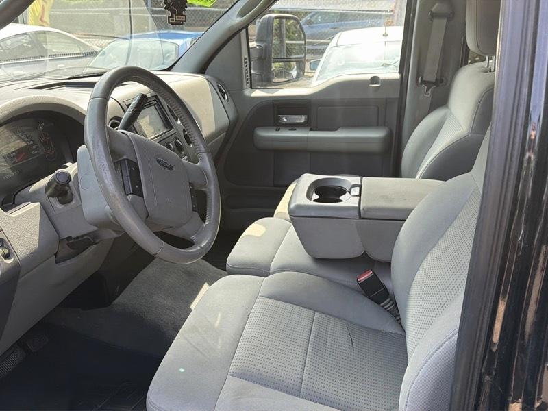 Ford F-150 XL SuperCrew Short Bed 4WD 2008