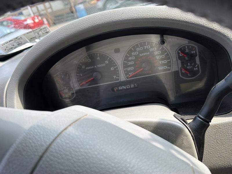 Ford F-150 XL SuperCrew Short Bed 4WD 2008