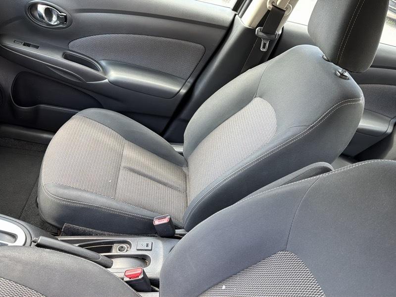 Nissan Versa 1.6 S 5M 2016