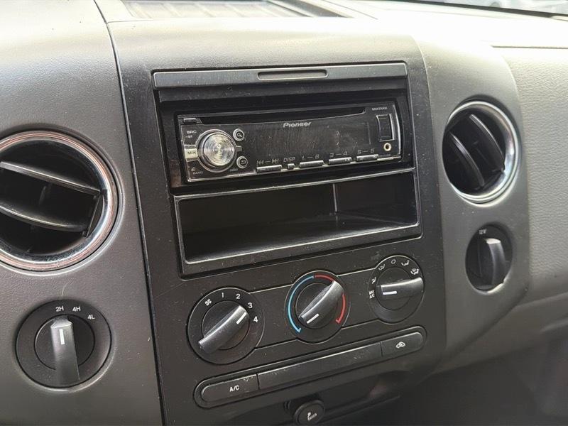 Ford F-150 FX4 SuperCrew 4WD 2005