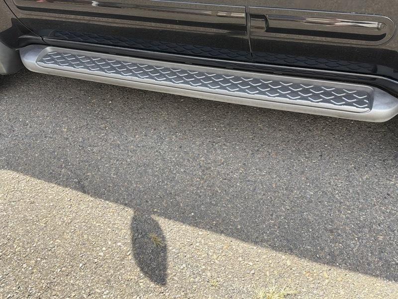 Nissan Pathfinder LE 4WD 2008