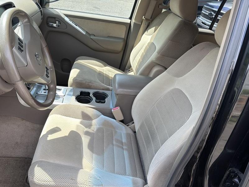 Nissan Pathfinder LE 4WD 2008