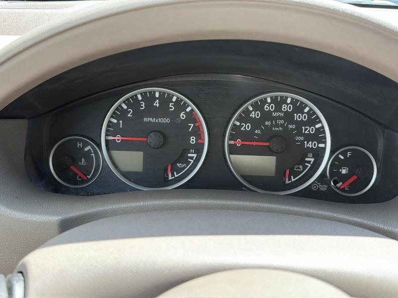 Nissan Pathfinder LE 4WD 2008