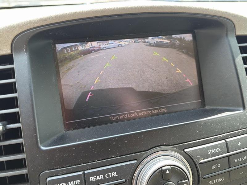 Nissan Pathfinder LE 4WD 2008