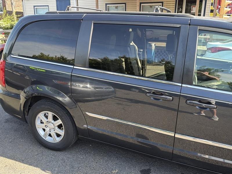 Chrysler Town & Country Touring 2013