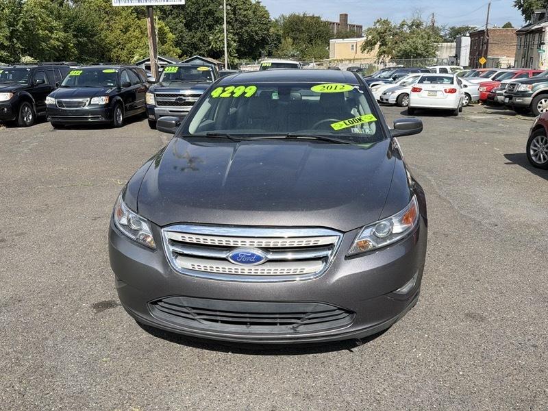 Ford Taurus SEL FWD 2012