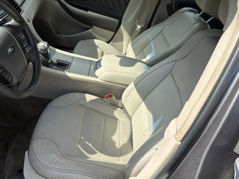 Ford Taurus SEL FWD 2012