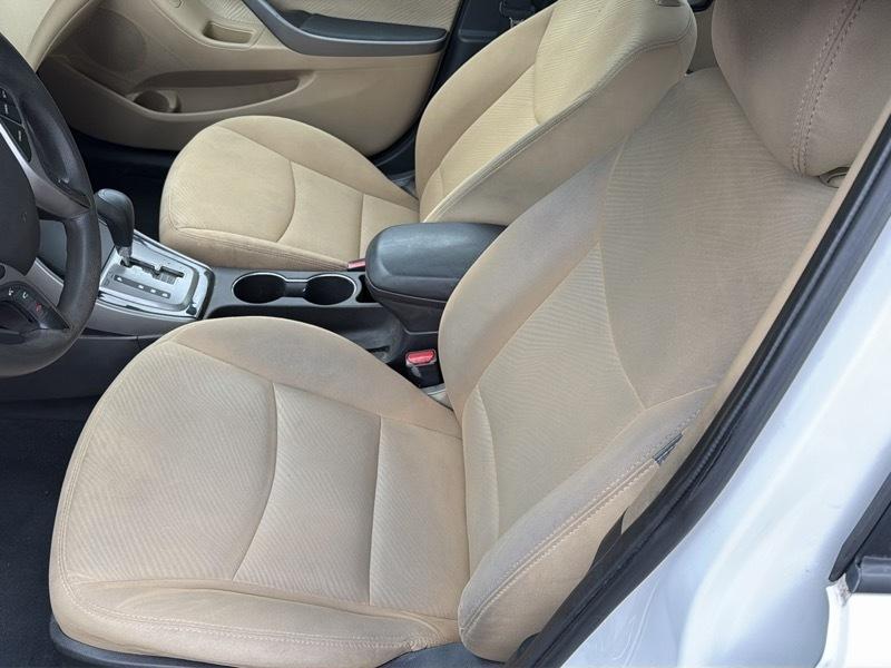 Hyundai Elantra Limited 2013