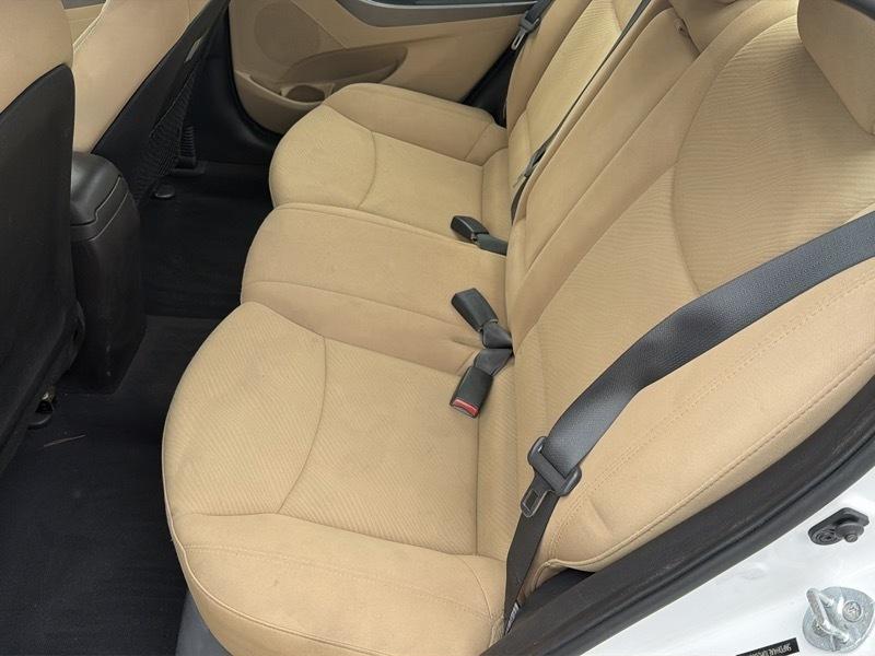Hyundai Elantra Limited 2013