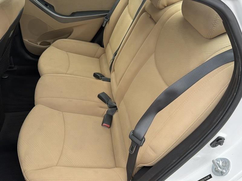 Hyundai Elantra Limited 2013
